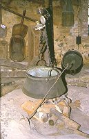 Metamorfosis-Kloster - Alte K�chenausstattung