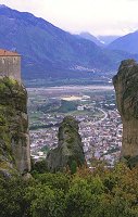 Kalambaka vom Agios Stephanos Kloster aus gesehen