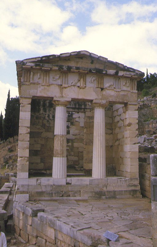 Das Schatzhaus der Athener in Delphi