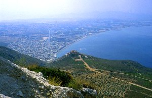 Loutraki - Loutrakion - von Norden gesehen