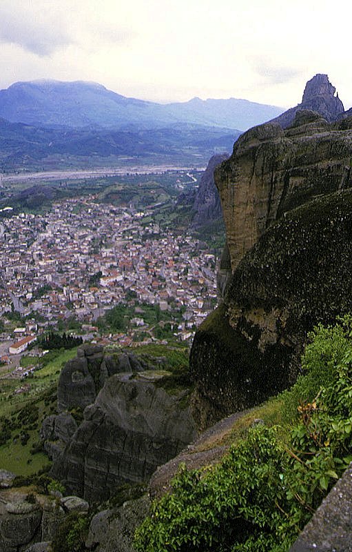 Kalambaka vom Agios Stephanos Kloster aus gesehen